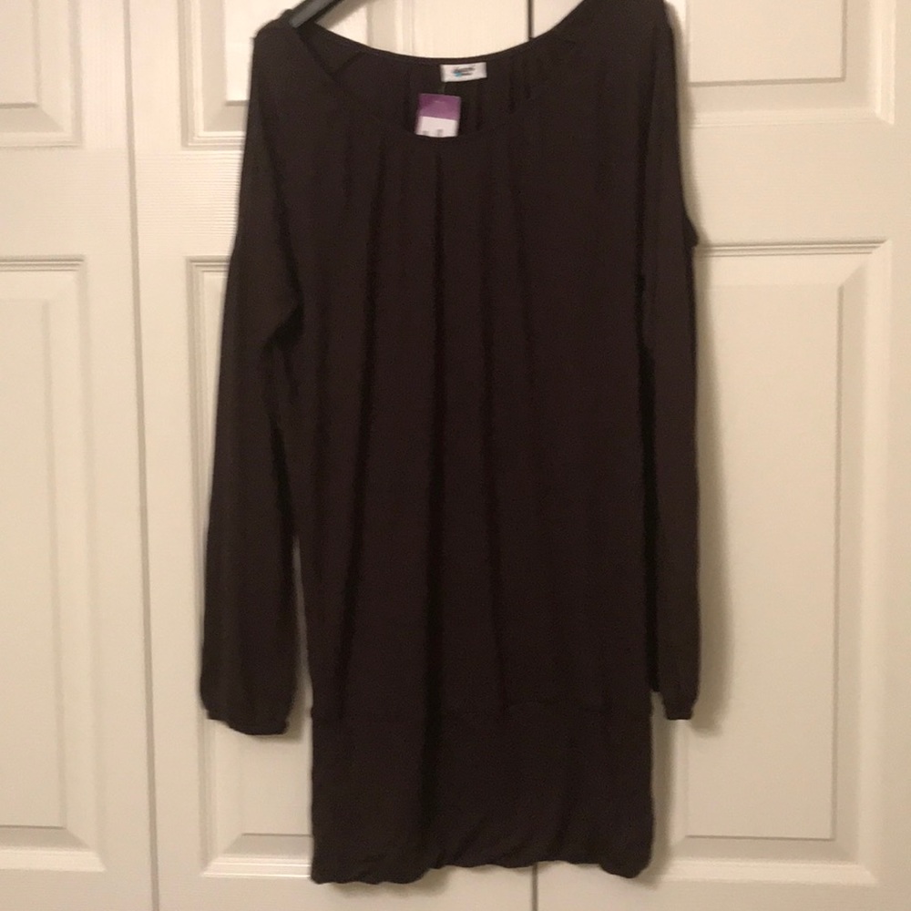 Brown tunic with open shoulders